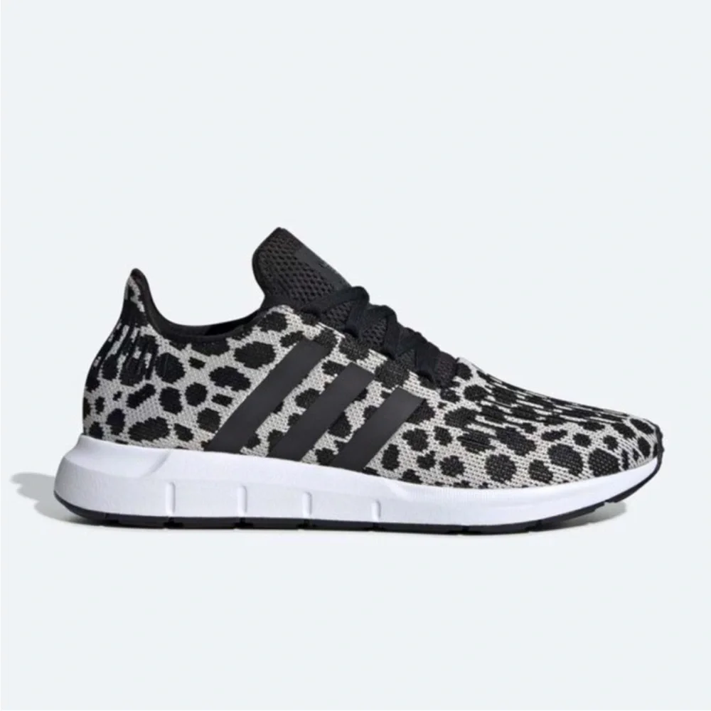 ADIDAS Originals Women's Swift Run Shoes